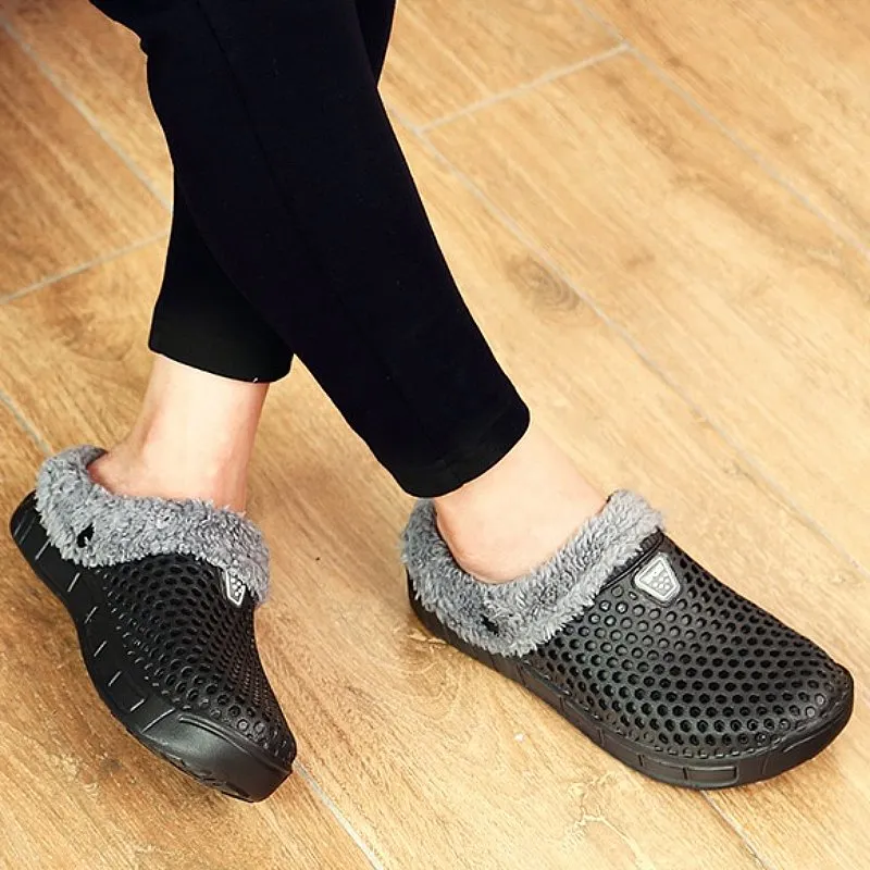 Cuzcare Women Nonslip PU Fur Slippers Family Indoor Slides